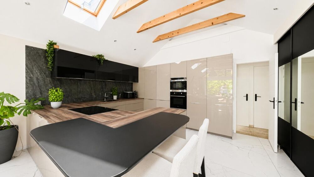 à vendre  Maison La Varenne St Hilaire (94210)