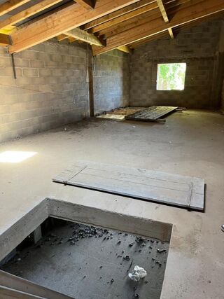  Maison  vendre 2 pices 140 m