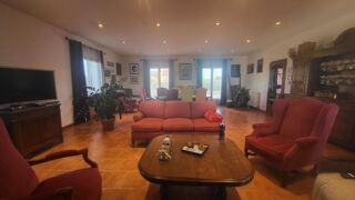  Maison à vendre 10 pièces 255 m²