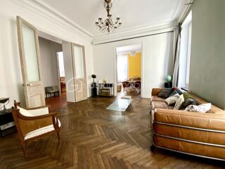  Appartement à vendre 8 pièces 175 m²