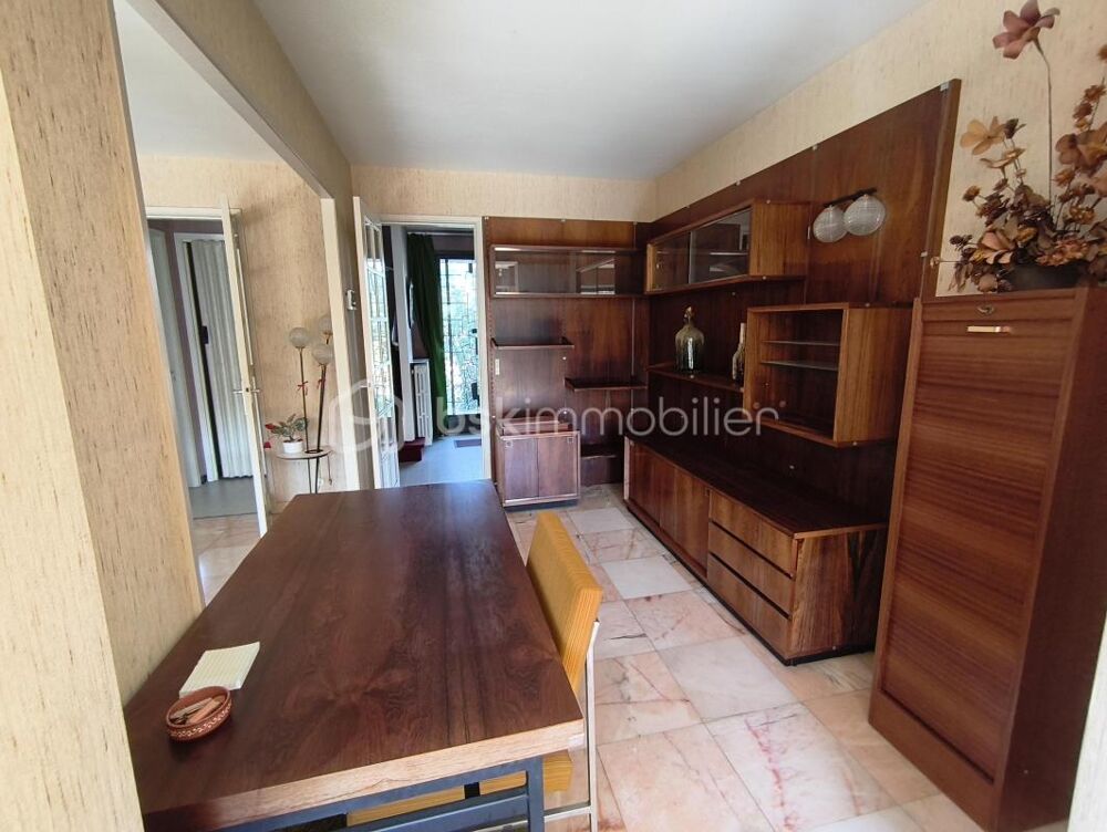 Vente Maison Maison familiale avec jardin ,garage et travaux Aussillon