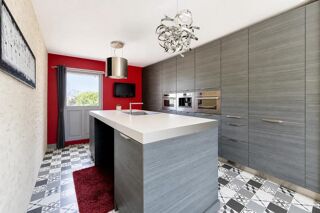 Maison à vendre 8 pièces 335 m²