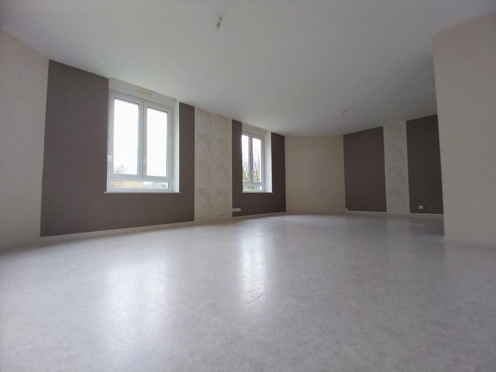 Location Appartement Appartement Type 4 au RDC - CHAMOUILLEY Chamouilley