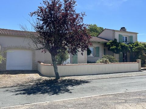   Maison Maison - 5 pièce(s) - 115 m²