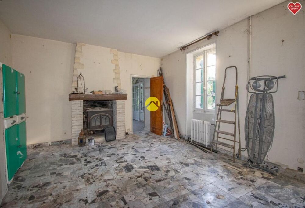 Immeuble au centre Le Bugue