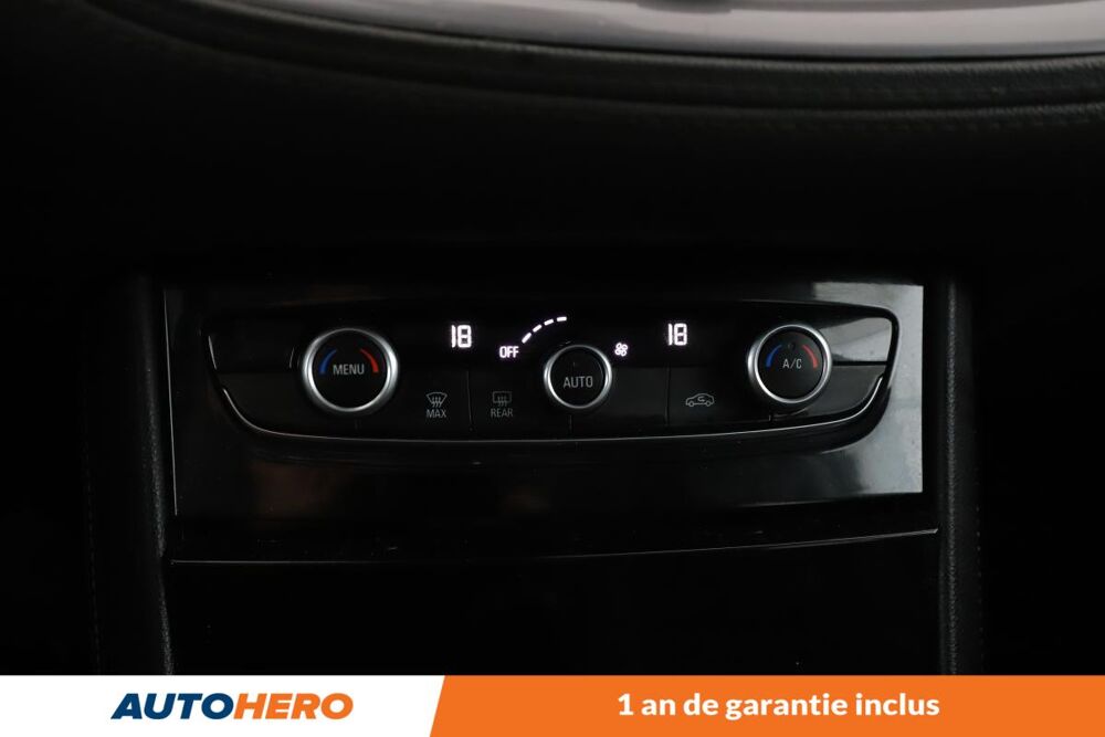 Grandland x 1.2 EcoTec Turbo Design Line 130 ch 2018 occasion 92130 Issy-les-Moulineaux