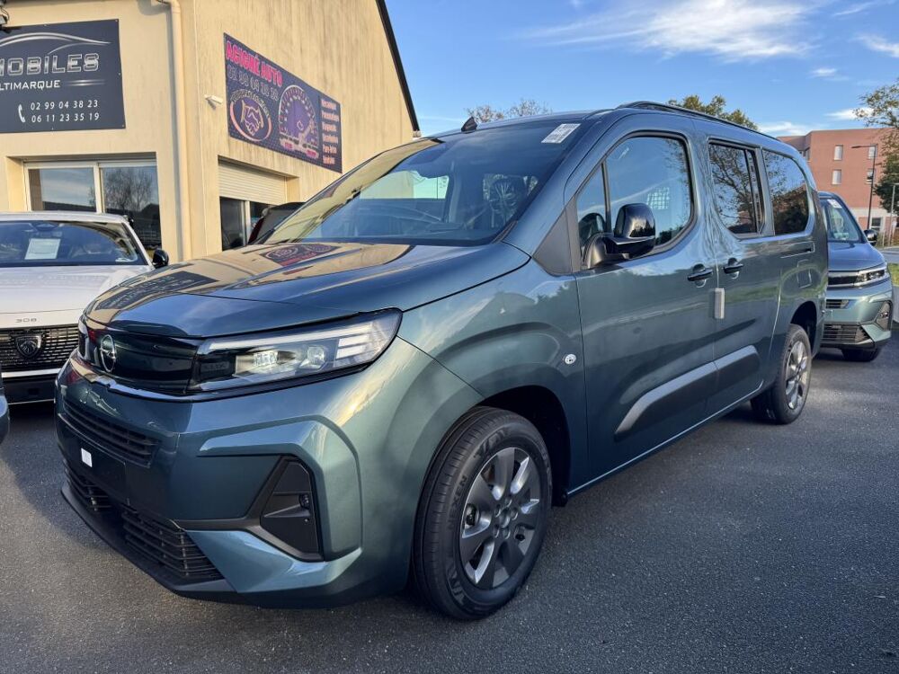 Combo VP XL 1.5 HDI 130 EAT8 ELEGANCE 2026 occasion 35690 Acign&eacute;