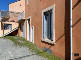  Immeuble  vendre 15 + pices 286 m