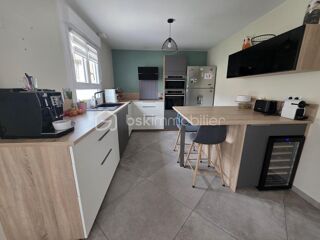  Maison � vendre 7 pi�ces 165 m�