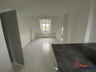  Appartement à louer 2 pièces 28 m²