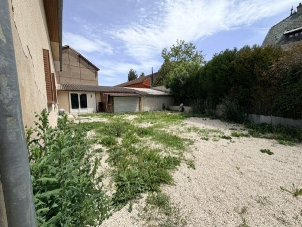 LONGCHAMP MAISON DE VILLE DE 128 M2