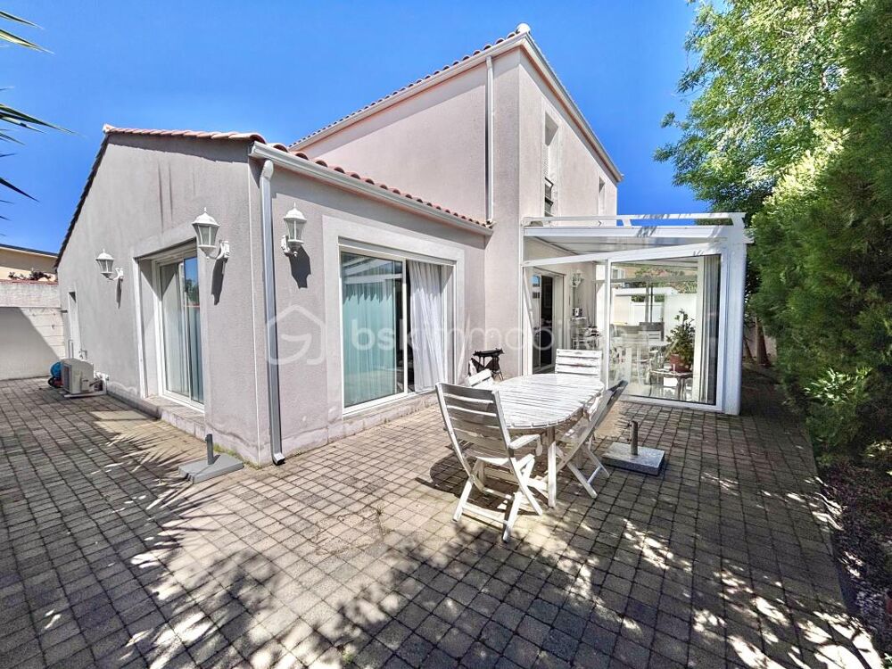 Maison Agde - vie de plain-pied - proche commerces et plages