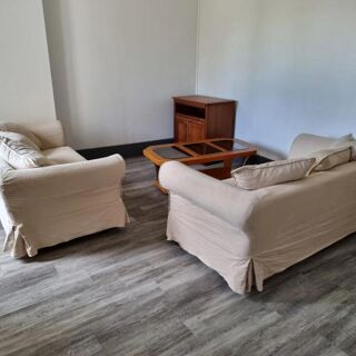  Appartement à louer 3 pièces 71 m²