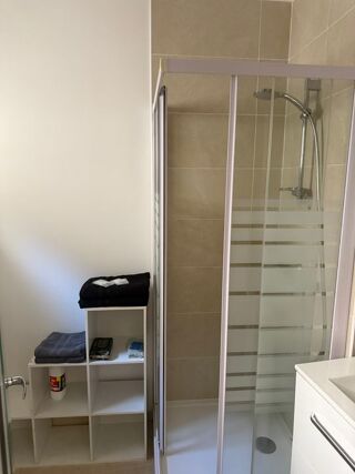  Appartement à louer 1 pièce 27 m²