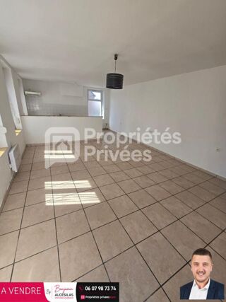  Immeuble à vendre 1 pièce 350 m²