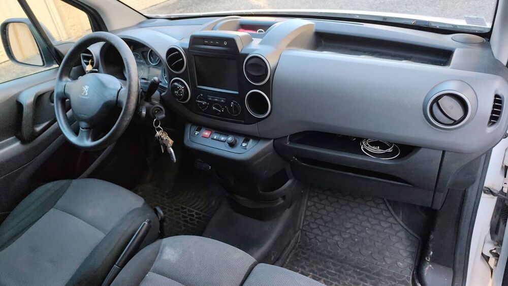 Partner Fourgon II 1.6 BlueHDi 100 ETG6 Active - Automatique Entreti 2018 occasion 20200 Bastia