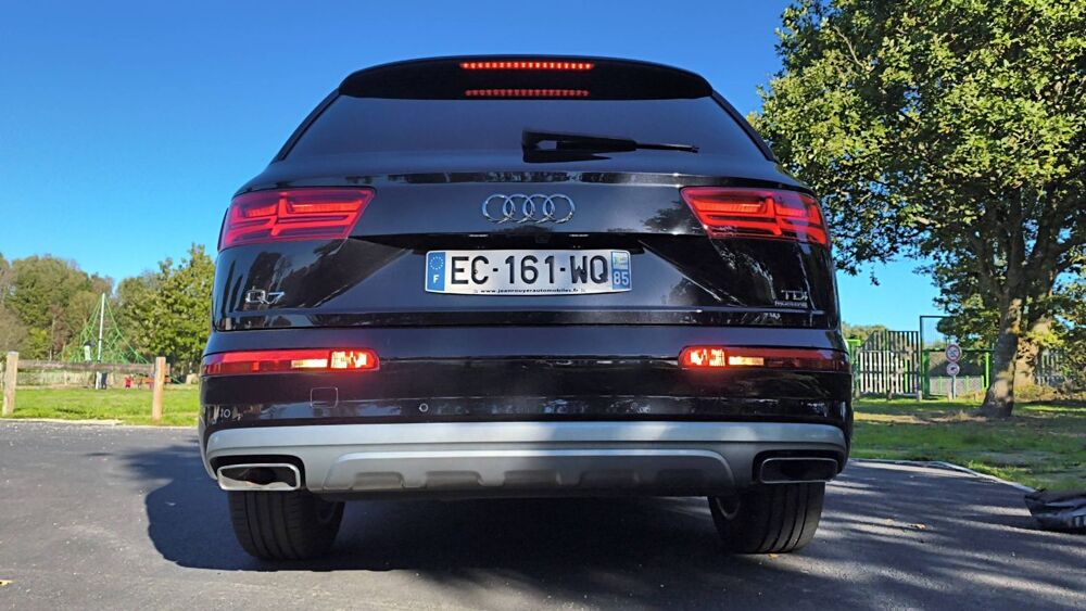 Q7 II 3.0 V6 TDI 218 Quattro S-Tronic 8 Avus - Premi&egrave;re main En 2016 occasion 85430 Aubigny Les Clouzeaux