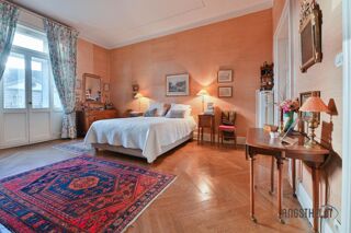  Appartement � vendre 8 pi�ces 261 m�