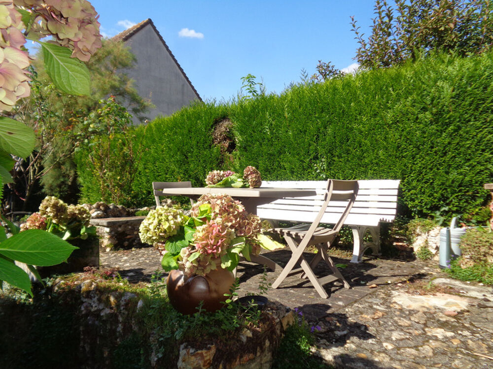 Maison 4 pièces 72 m² · à Bleneau · 72 m² · 71 000 €