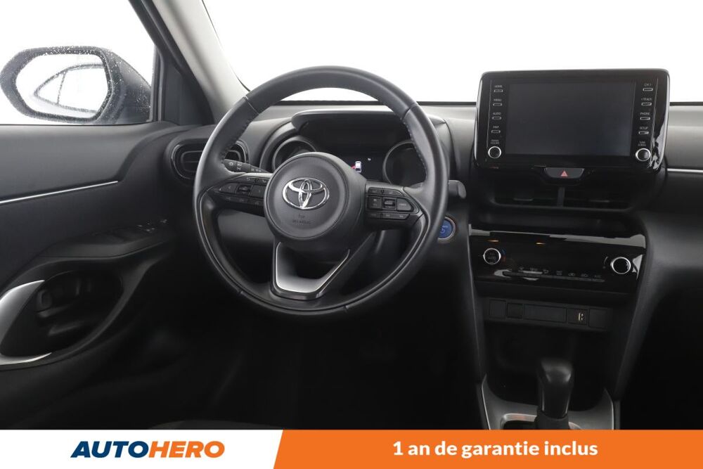Yaris Cross 1.5 Hybride 2WD Dynamic Business 116H 2023 occasion 92130 Issy-les-Moulineaux
