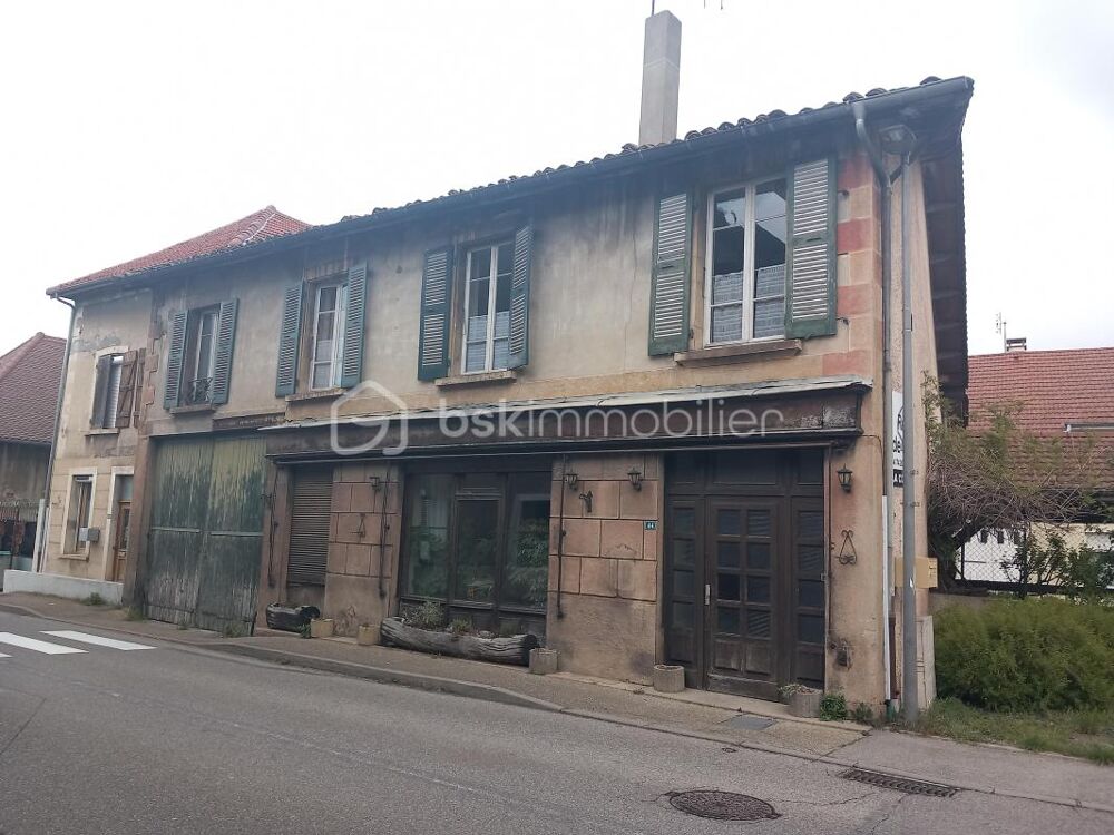 Maison de 180m² à fort potentiel avec garage de 100m²