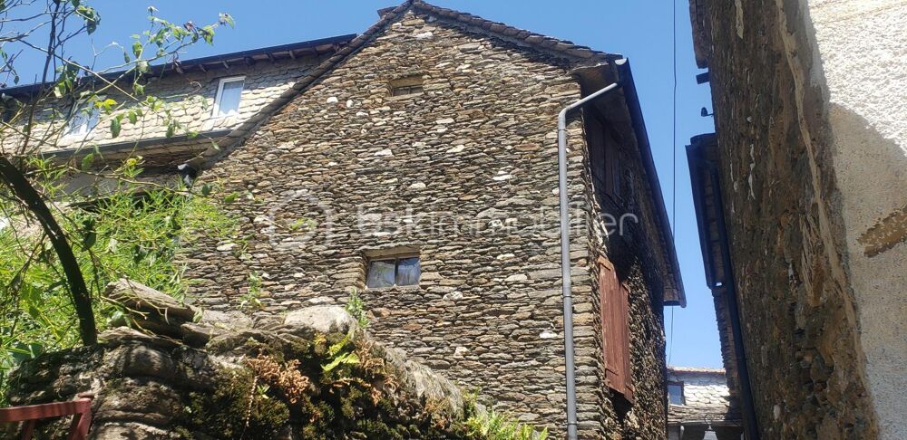 À découvrir sans tarder : une maison pleine de charme au coeur dun village typique de Lozère ?