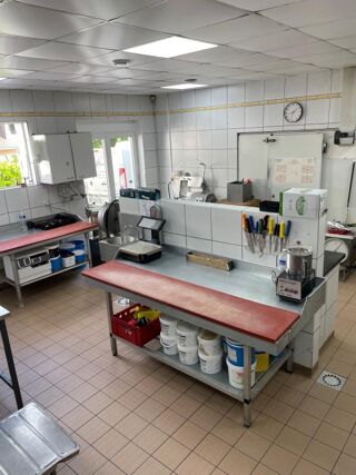  Immeuble à vendre 5 pièces 738 m²