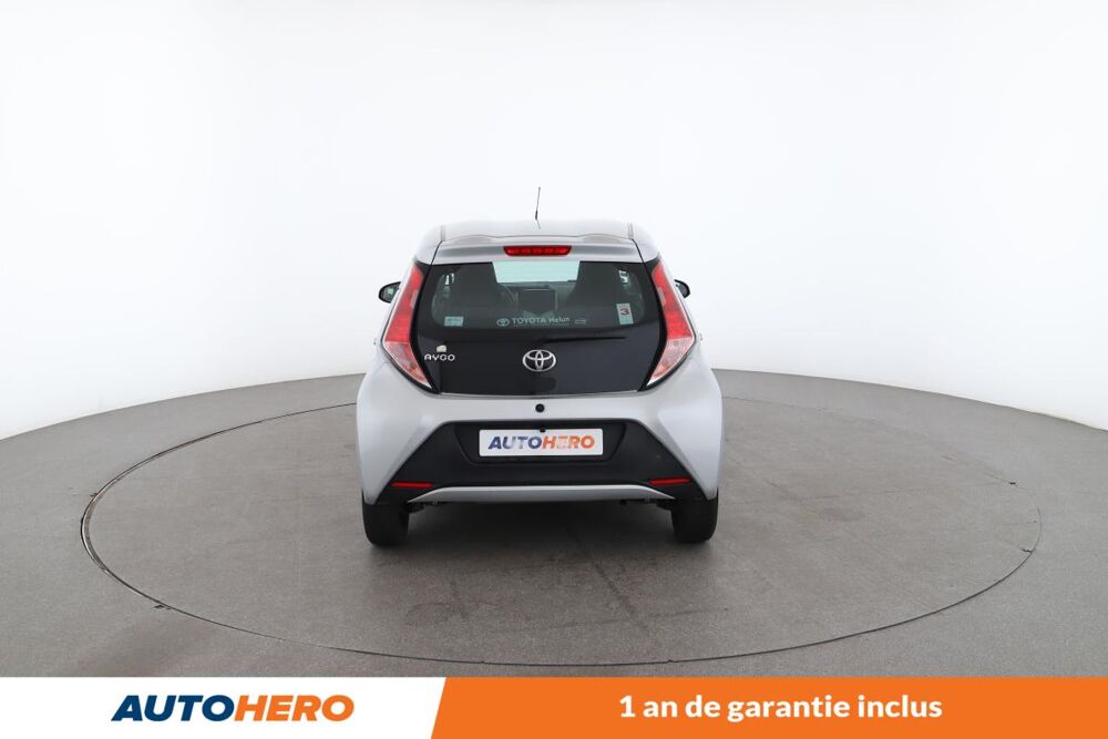 Aygo 1.0 VVT-i X-Play 5P 69 ch 2018 occasion 92130 Issy-les-Moulineaux