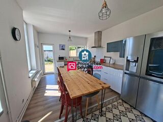  Maison à vendre 11 pièces 210 m²