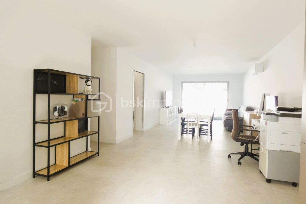 Vente Maison Maison 2026, 120m², 5 pièces, 4 chambres, garage, jardin, piscine Perigny
