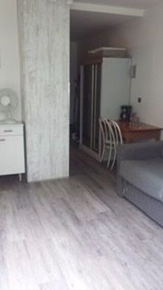 Appartement à louer 1 pièce 20 m²