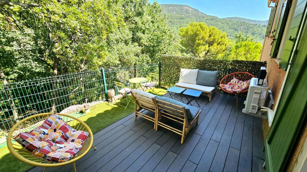 Vente Maison Maison mitoyenne totalement rénovée avec jardinet Bargemon