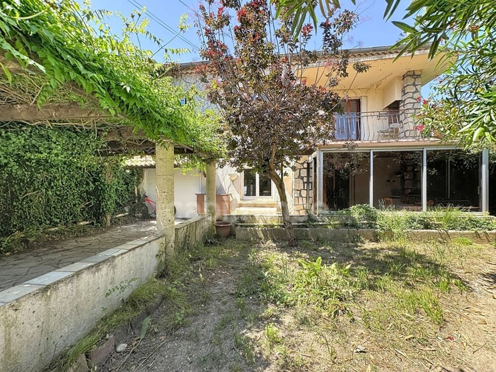 Maison à vendre 7 pièces ()