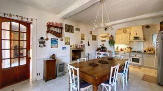  Villa  vendre 7 pices 255 m