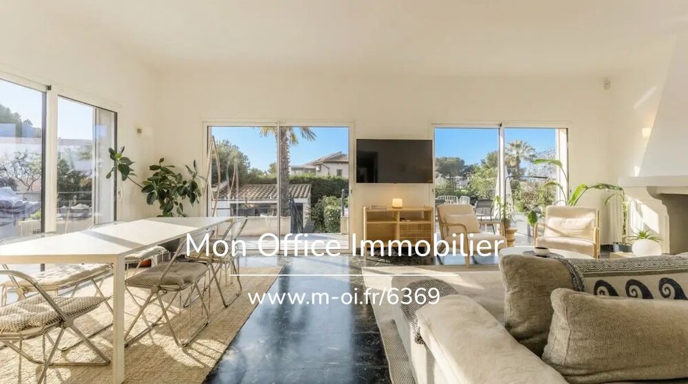 Vente Maison Référence : 6369-VCA - Villa contemporaine avec accès privé à la mer dans la résidence Carry le rouet