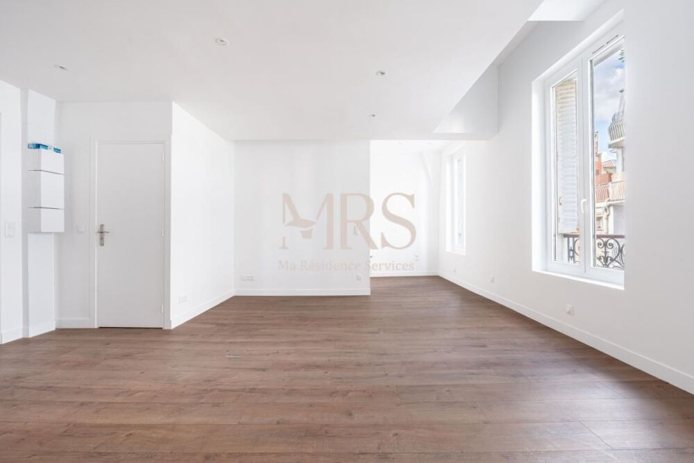 Vente Appartement Bel appartement atypique Paris 18 Paris 18