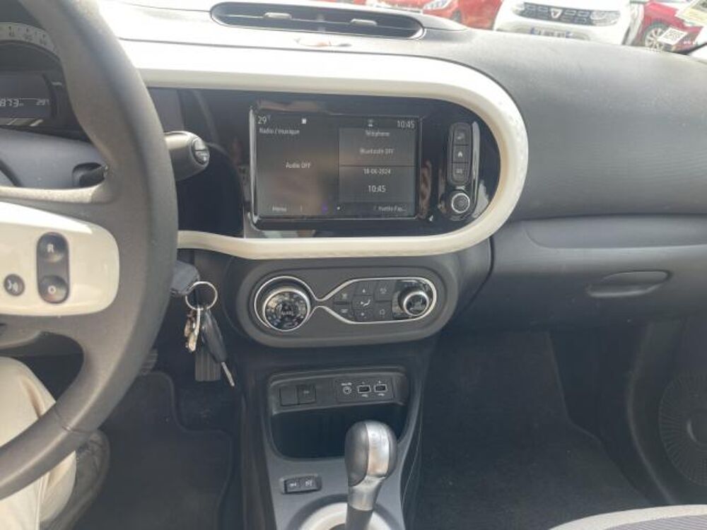 Twingo E-TECH ELECTRIQUE III Equilibre 2022 occasion 42210 Bellegarde-en-Forez