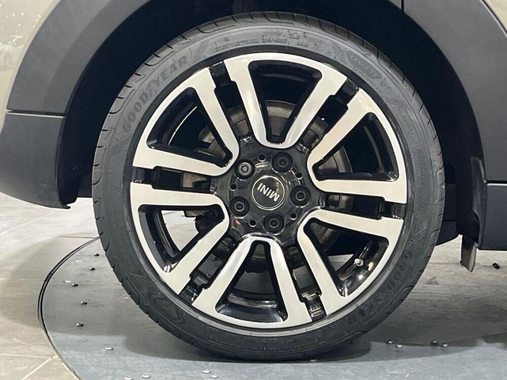 Cooper F55 LCI Hatch 5 Portes 136 ch BVA7 Edition Greenwich 2020 occasion 31100 Toulouse