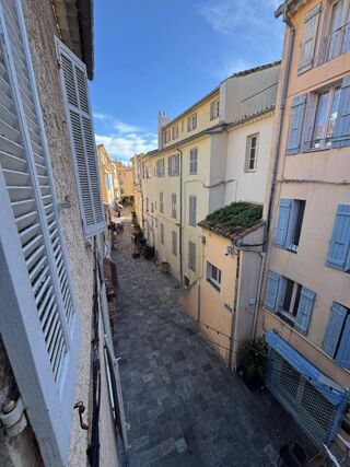  Immeuble à vendre 8 pièces 180 m²