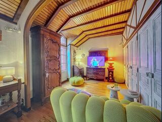  Maison � vendre 10 pi�ces 360 m�