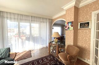  Appartement � vendre 5 pi�ces 131 m�