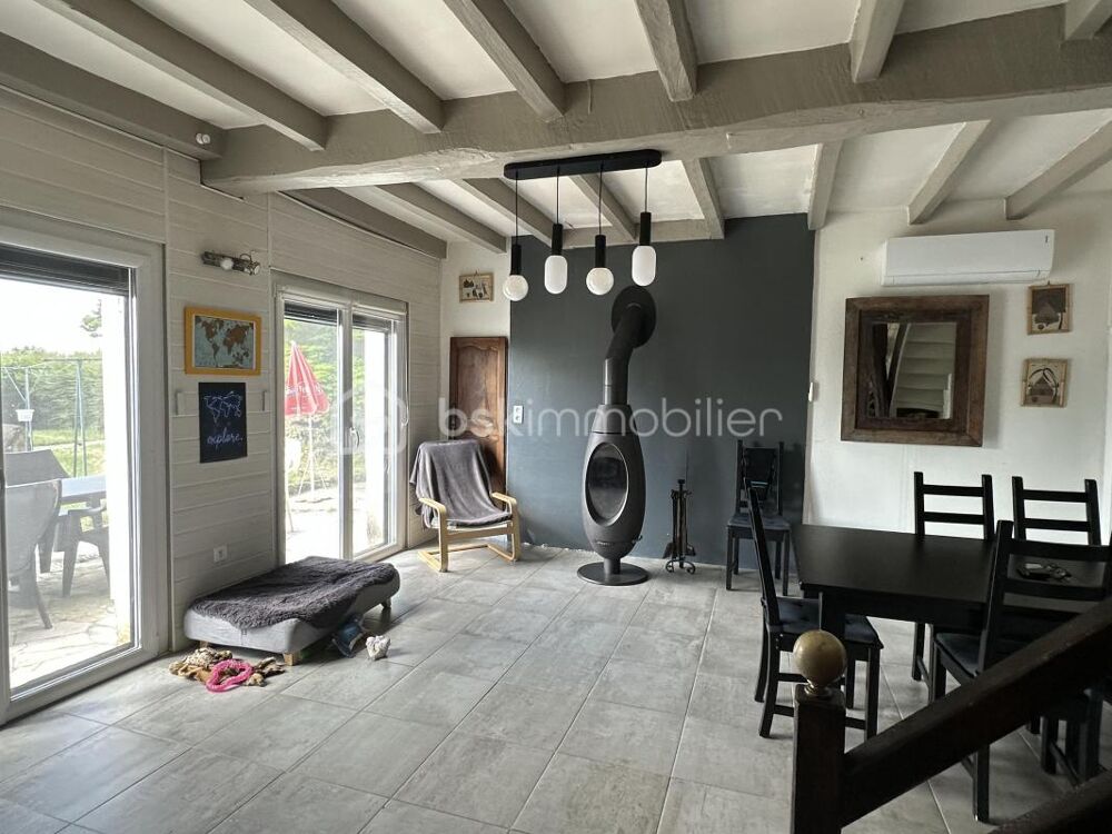 À VENDRE - MAISON DE CARACTÈRE À BEAUMONT