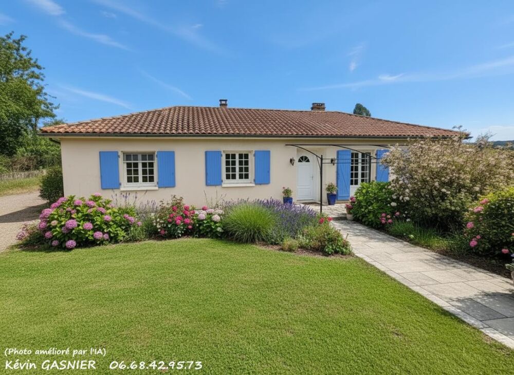 ROULLET SAINT ESTEPHE (16440) : Maison de plain pied de 93m2 avec garage