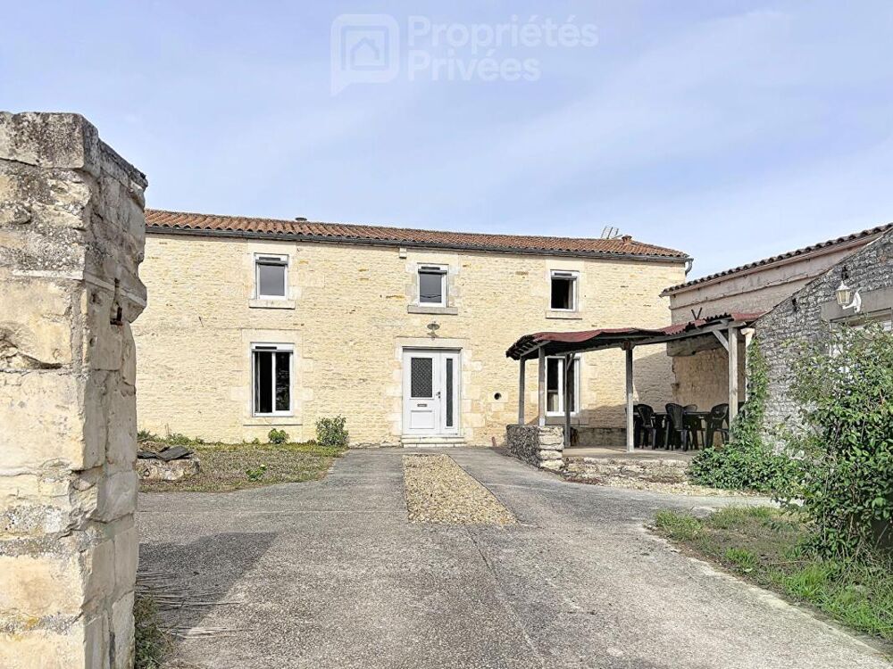 Vente Maison Longère de charme 135 m2 avec dépendances de 95 m2 Saint jean de liversay