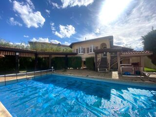  Maison � vendre 5 pi�ces 254 m�