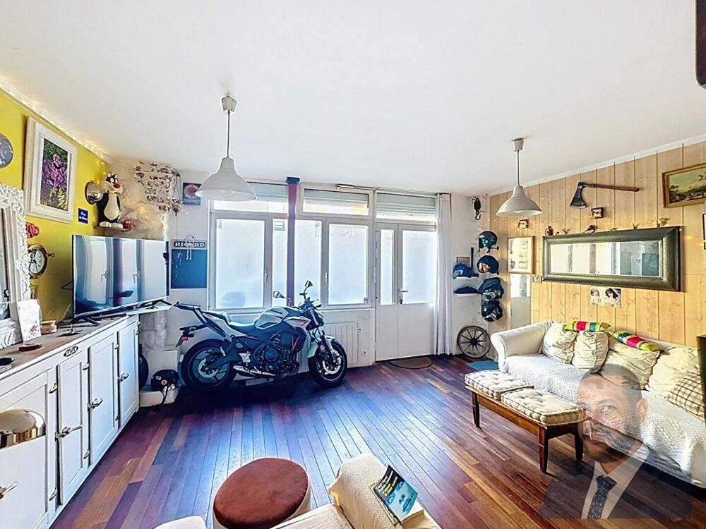 Vente Appartement IVRY-SUR-SEINE - 100 m² de surfaces privatives - Bien atypique aux portes de Paris 13e Ivry sur seine