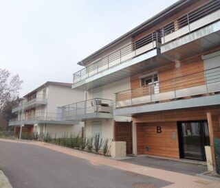  Appartement à louer 2 pièces 38 m²