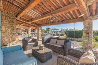  Maison  vendre 6 pices 284 m