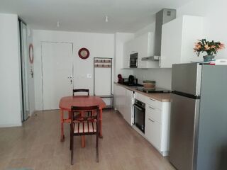  Appartement à louer 2 pièces 42 m²