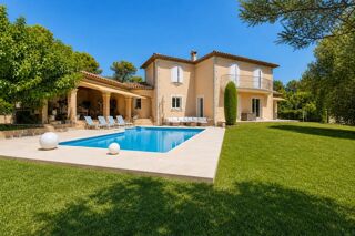 Maison 6 pièces 192 m² · à La Motte · 192 m² · 850 000 €